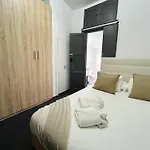 بيت ضيافة Cost Arroios